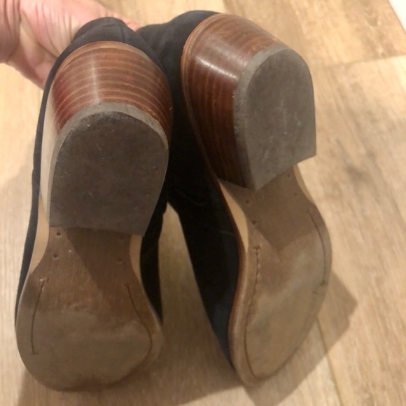 Sam Edelman black suede booties, good condition! - Picture 3 of 6